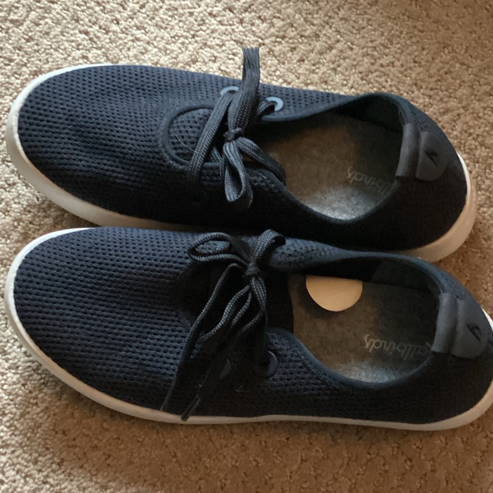 Allbirds Women's Dark Blue Lace-Up Sneakers